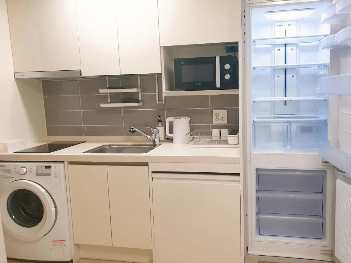 2519#Gangnam Urban Vogue Suites #Top-Rated Unit # All-New Furniture & Peaceful Vibe#Sinnonhyeon 1Min Seoul Südkorea
